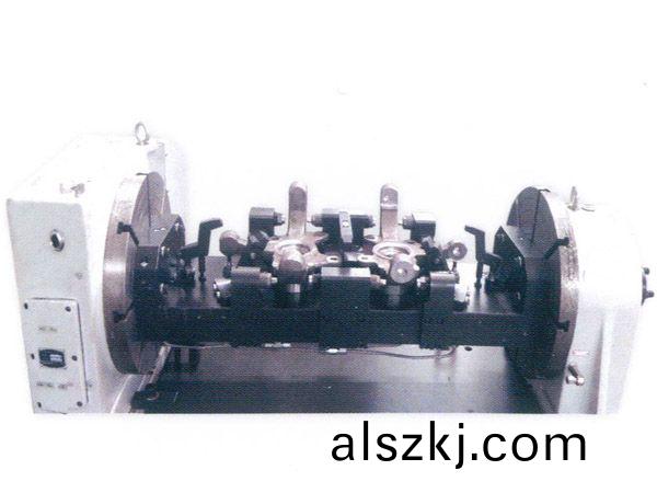 轉曏節四(si)軸(zhou)液(ye)壓裌具